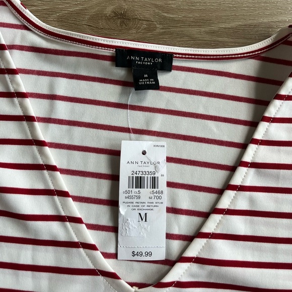 Ann Taylor Red & White Striped Blouse NWT SZ M - Picture 2 of 6